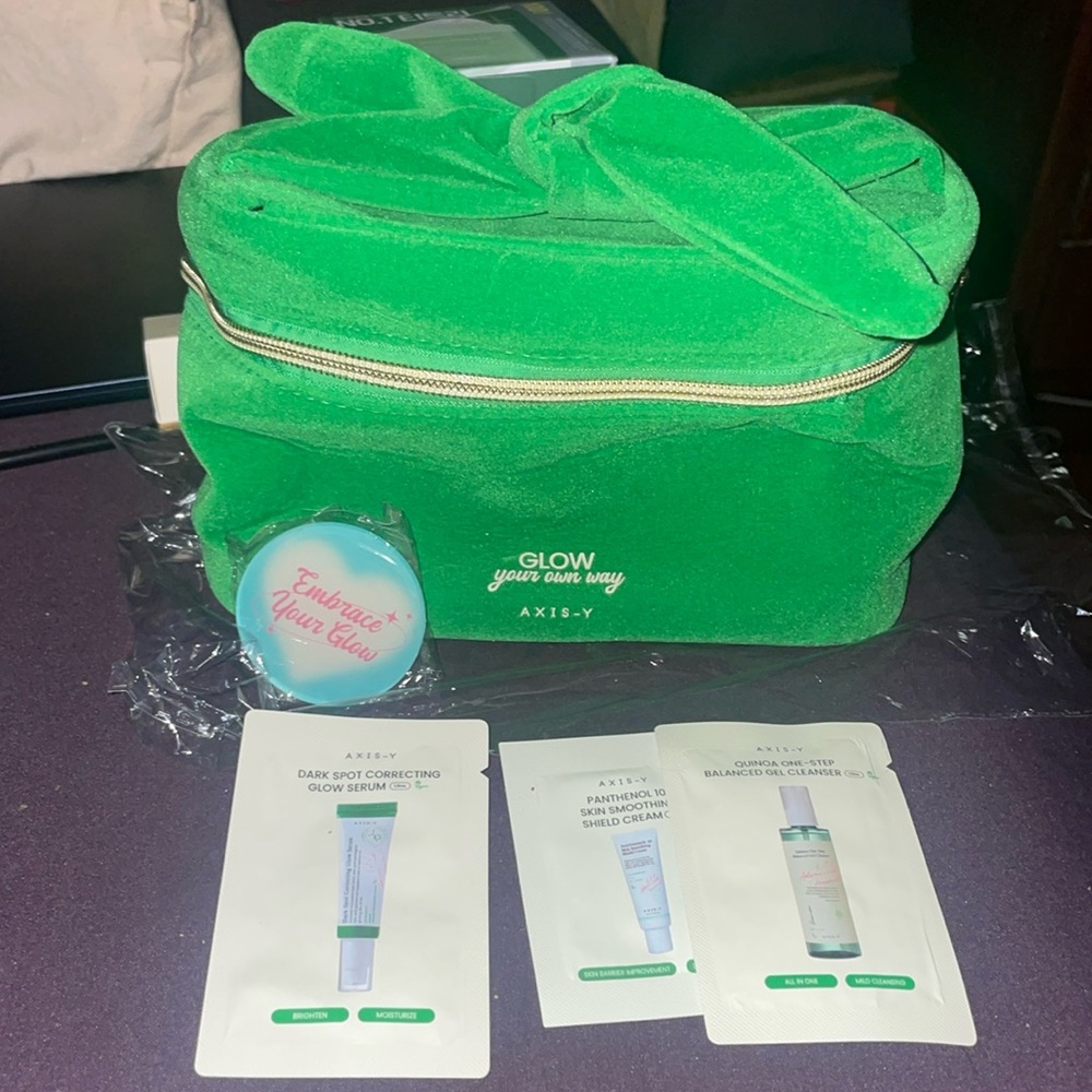 AXIS-Y Travel Pouch set